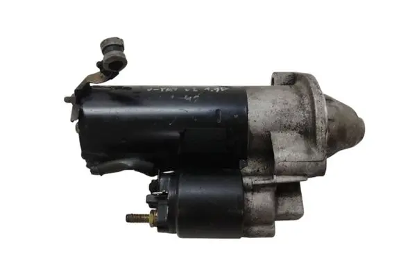 Volkswagen PASSAT B5.5 Starter motor 068911024F