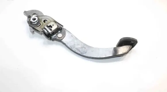 Opel Astra J Brake pedal