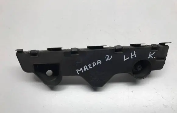 Mazda 2 Front bumper mounting bracket D652500U1 D01N500U
