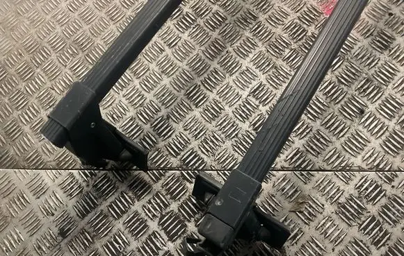 Suzuki Vitara (ET/TA) Roof bar rail 