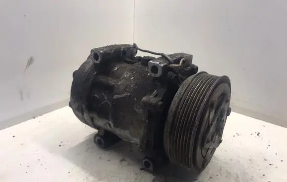 Volvo S40, V40 Air conditioning (A/C) compressor (pump)