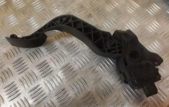 Citroen C3 Accelerator throttle pedal 968143438000 6PV00908302