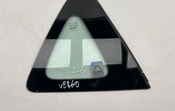 Toyota Verso Rear vent window glass 43R00097