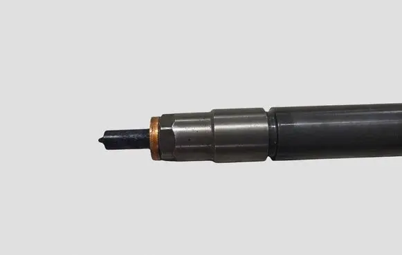 Nissan Qashqai Fuel injector 0445110414