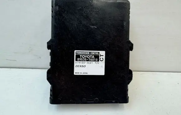 Toyota Prius (XW30) Gearbox control unit/module 8953576010