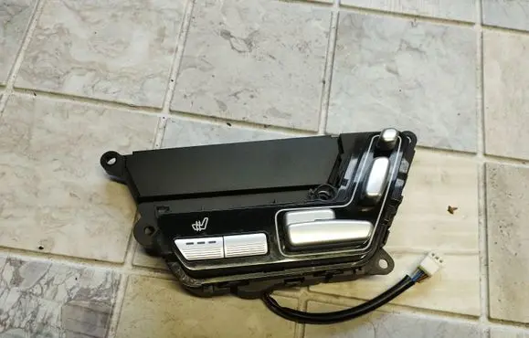Mercedes-Benz S W221 Seat control switch A2218708558 3359250300