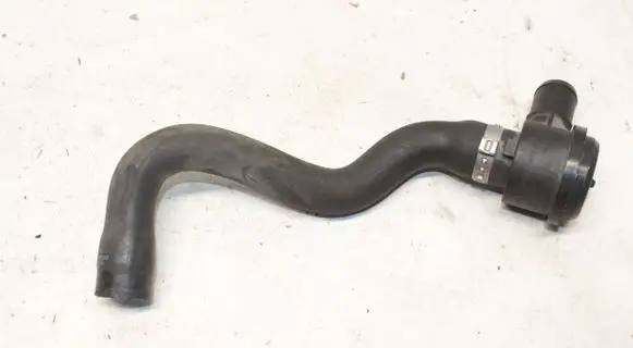 Volkswagen PASSAT B5.5 Breather/breather pipe/hose 058145710