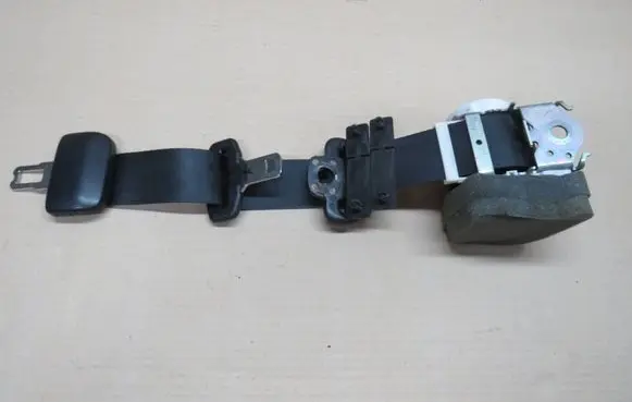 Ford S-MAX Middle seatbelt (rear) A611B68E