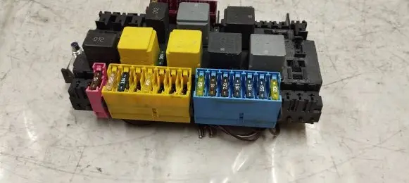 Mercedes-Benz GLE (W166 - C292) Fuse module A1669068201