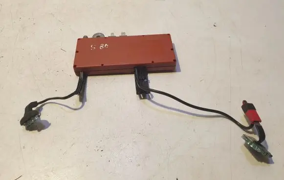 Volvo S80 Antenna control unit 9459991