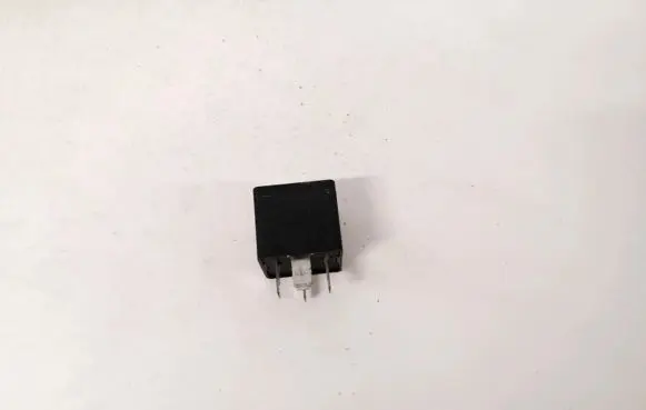 Ford Focus Other relay 5m5t14b192ca v23136-b1-x66