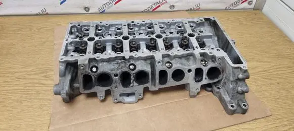 BMW 3 E92 E93 Engine head 7810465