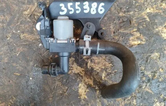 Ford Escape III Heater radiator pipe/hose F1FZ18495C