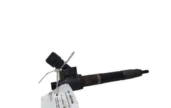 Volvo V40 Fuel injector VEA132370010AAB 0051