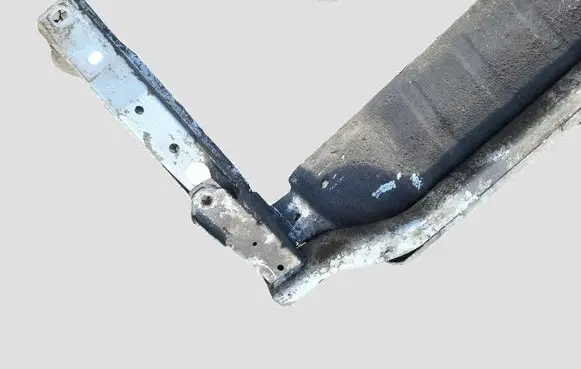 Volvo XC90 Front bumper skid plate/under tray