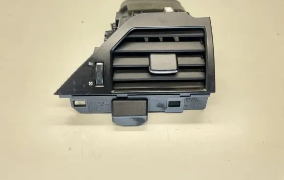 Lexus GS 250 350 300H 450H Dashboard side air vent grill/cover trim 3556530522 5567030550 5567030520