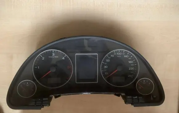 Audi A4 S4 B7 8E 8H Speedometer (instrument cluster) 0263626090 04340374000084
