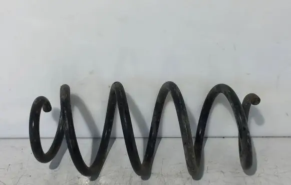 Toyota Auris E180 Rear coil spring