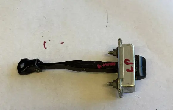 Renault Austral Front door check strap stopper 20220912Y
