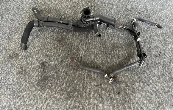 Volkswagen Polo V 6R Engine coolant pipe/hose 6C0121087