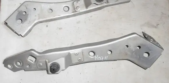 Renault Megane III Side radiator support slam panel 6251206E 03615 6251306E