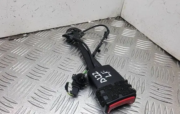 Audi A4 S4 B8 8K Front seatbelt buckle 8K0857755D