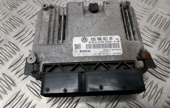 Skoda Superb B6 (3T) Engine control unit/module ECU 03G906021QM 03G906021AN