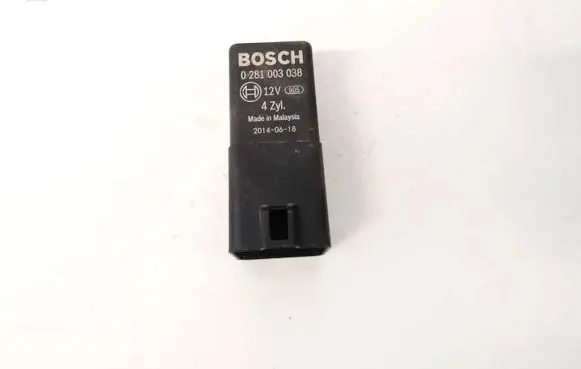Volkswagen PASSAT B6 Glow plug pre-heat relay 0281003038 038907281d