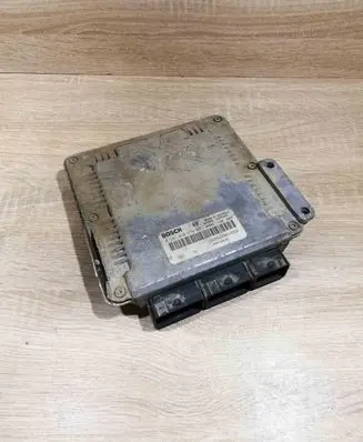 Renault Scenic I Engine control unit/module ECU 0281010819