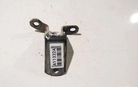 Toyota RAV 4 (XA30) Front door upper hinge