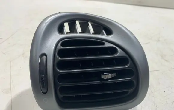 Citroen Xsara Picasso Dashboard side air vent grill/cover trim 9631280077