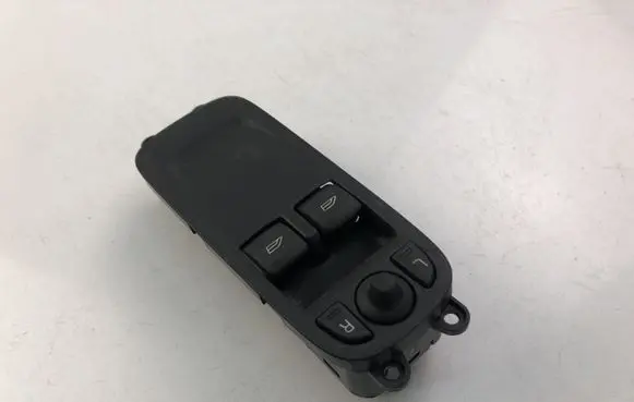 Volvo C30 Electric window control switch 31264925