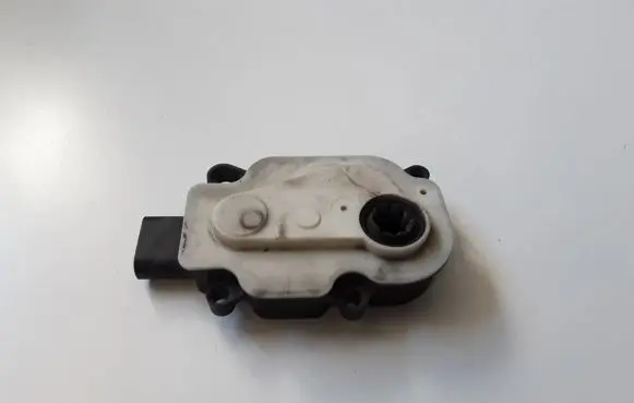 Ford Focus Other devices 6466R420