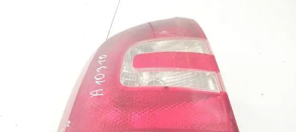 Skoda Octavia Mk2 (1Z) Rear/tail lights