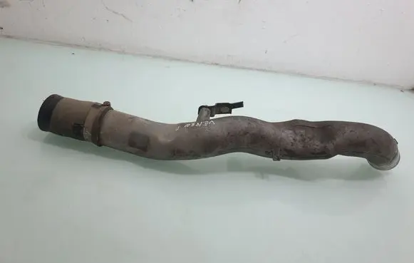 Toyota Verso Intercooler hose/pipe