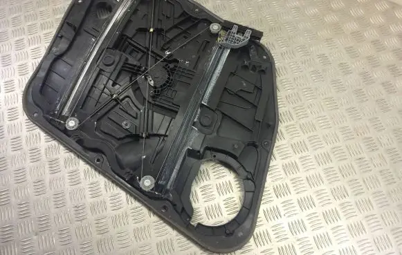 KIA Sportage Front window lifting mechanism without motor 82480F1530