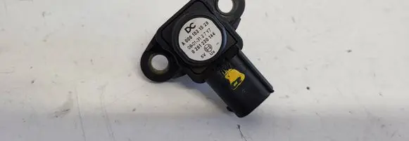 Mercedes-Benz A W169 Air pressure sensor A0061531528