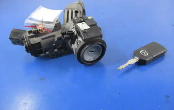 Mazda 2 Ignition lock