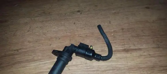 Fiat Idea Crankshaft position sensor 73502752