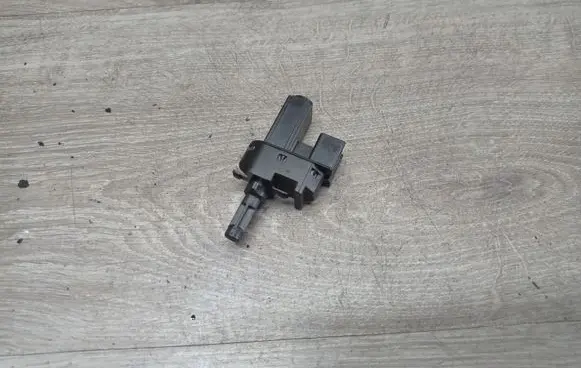 Clutch pedal sensor