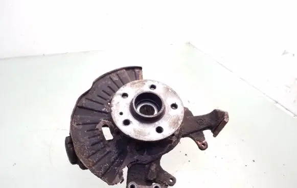 Mercedes-Benz ML W163 Front wheel hub spindle knuckle