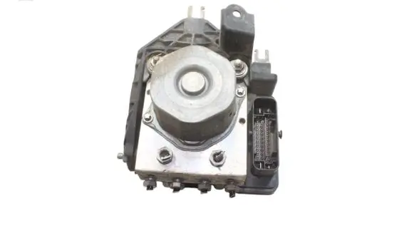 Mercedes-Benz A W176 ABS Pump A0004311500