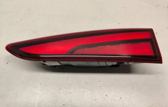 Hyundai Kona I Tailgate rear/tail lights 92404J9600