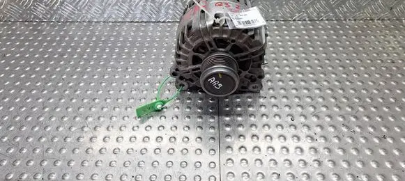 Volkswagen Golf VII Generator/alternator S27698403 04L903023L