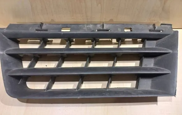 Renault Scenic II - Grand scenic II Front bumper lower grill 8200140329