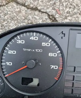 Audi 80 90 B3 Tachometer 11007100