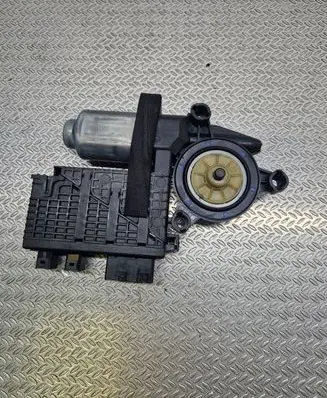 Citroen C4 I Picasso Front door window regulator motor 400964E 9682405580