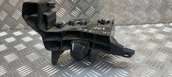 Lexus UX Rear bumper mounting bracket 5256276020