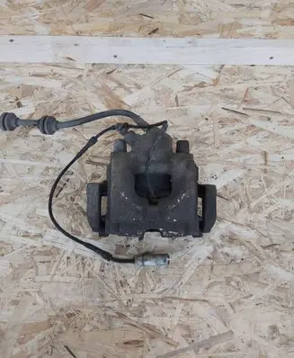 BMW 1 E81 E87 Front brake caliper