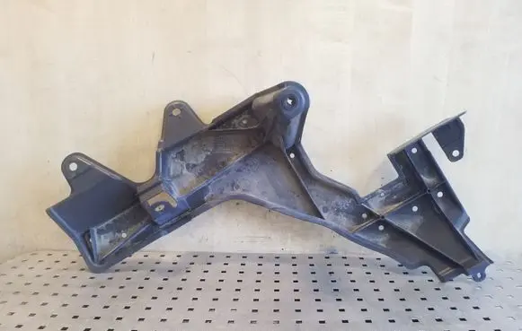 Toyota Auris 150 Rear bumper underbody cover/under tray 5762802030